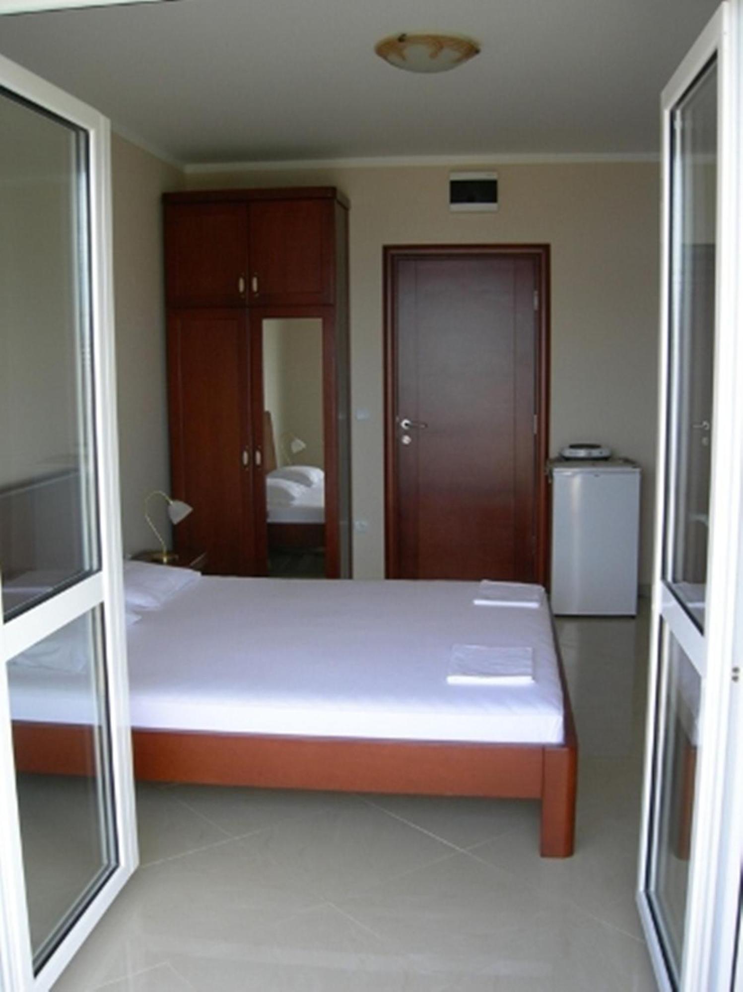 Guest House Villa Pastrovka Sveti Stefan Habitación foto